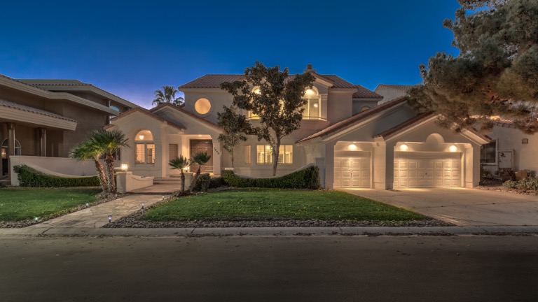 Canyon Gate Aida Markarian Elite Realty